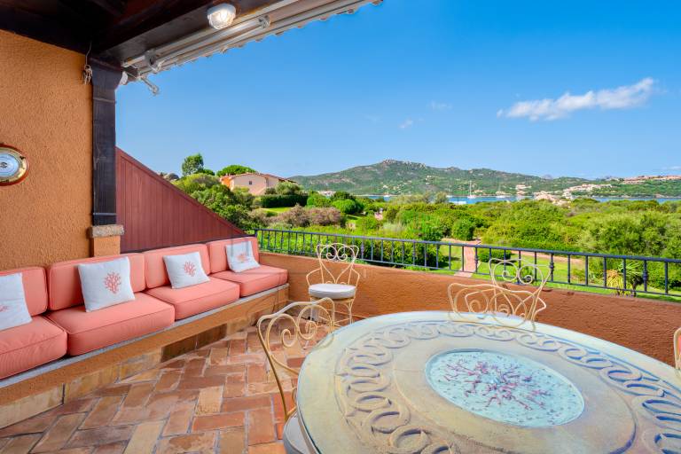 Family-friendly charming holiday apartment with patio | Sea view | Beach nearby | Dogs allowed — photo 2