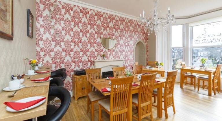 Castle Walk Bed & Breakfast — photo 4