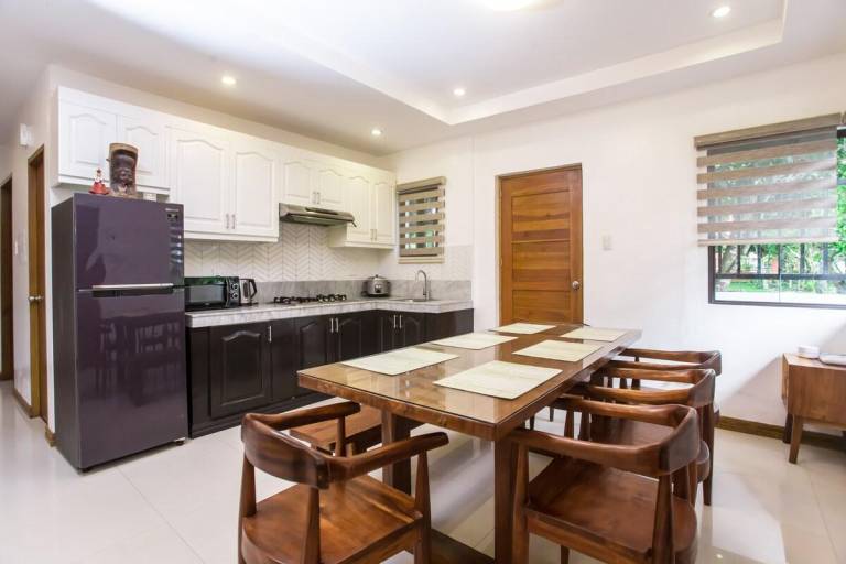 Bella Homes near Serin Ayala Mall & Lourdes Church — photo 4