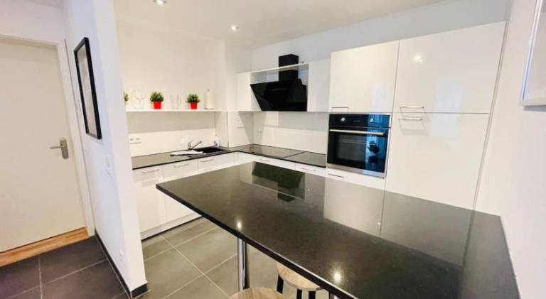 Apartment with 1 room for 4 persons — photo 3