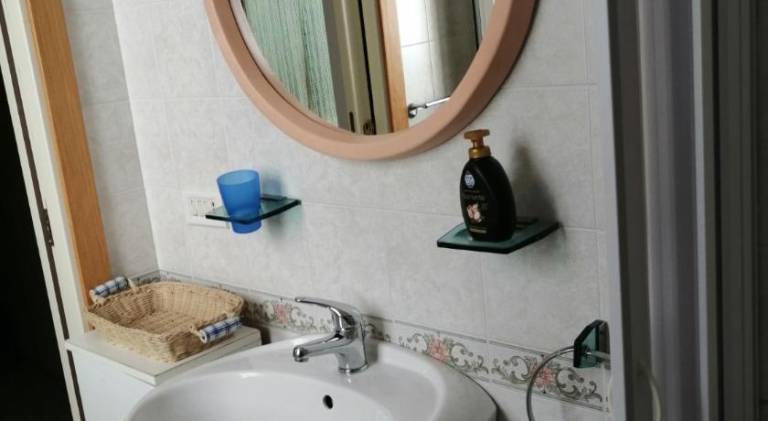 Apartment with 2 rooms for 5 persons — photo 2