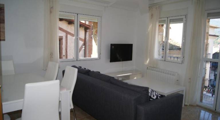 House with 2 rooms for 7 persons — photo 2