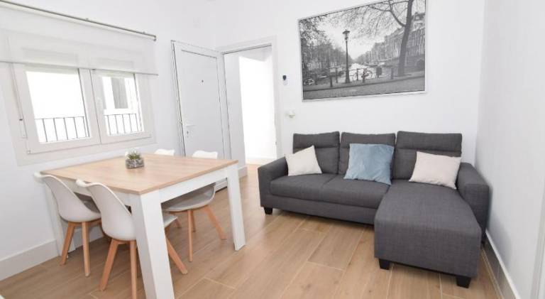 Rental apartment with patio | Next to the beach | Pets allowed in Chipiona