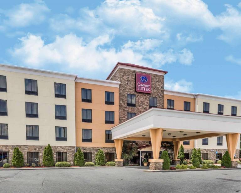 Comfort Suites Commerce in Commerce, GA