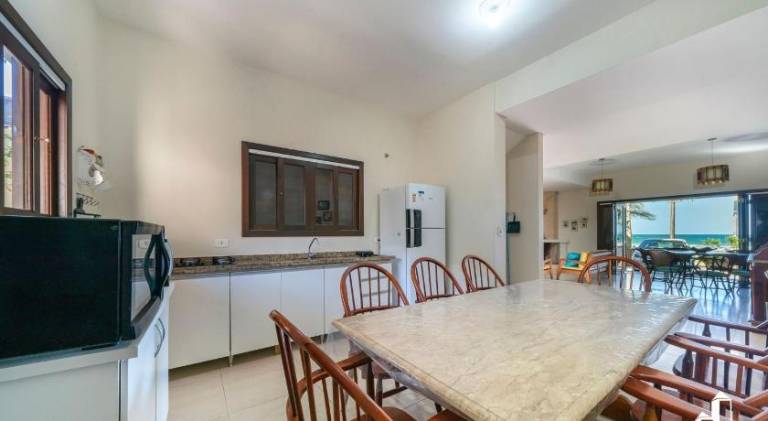 House with 4 rooms for 12 persons — photo 4