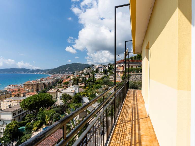 Apartment | Sea view — photo 2