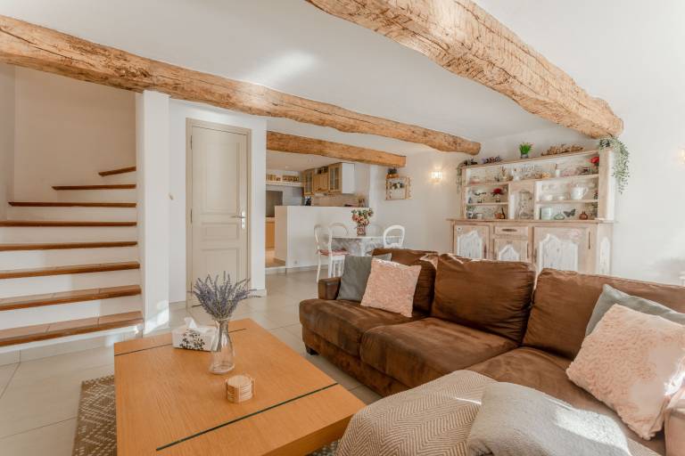Fully equipped spacious vacation home with BBQ, garden & terrace | Garden view | Dogs allowed — photo 2