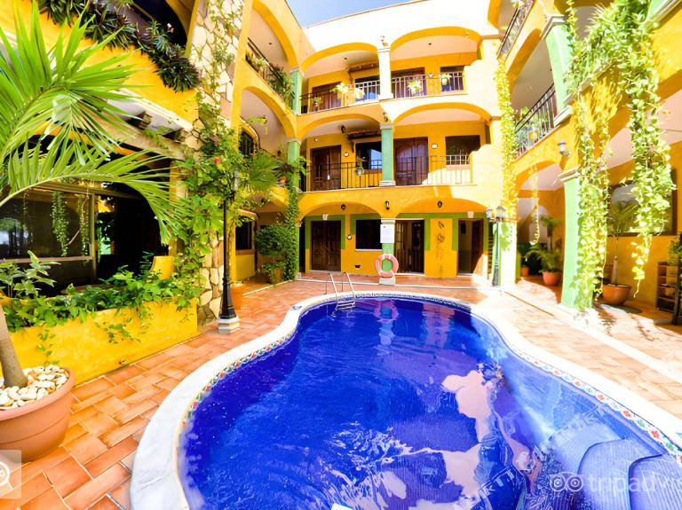 Hacienda Del Caribe Hotel in Playa del Carmen