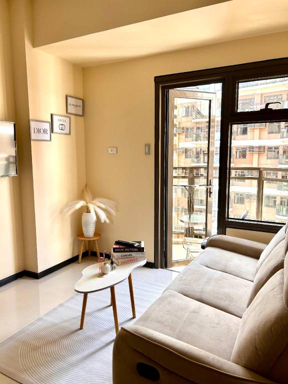Holiday apartment with garden & pool | Pets allowed in Pasay