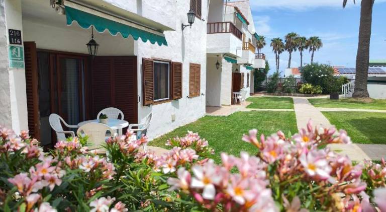 Rental apartment with pool | Close to the beach | Pets allowed in San Bartolomé de Tirajana