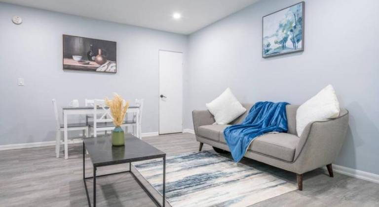 Vacation home | Perfect for remote work | Pet-friendly in Calgary, AB