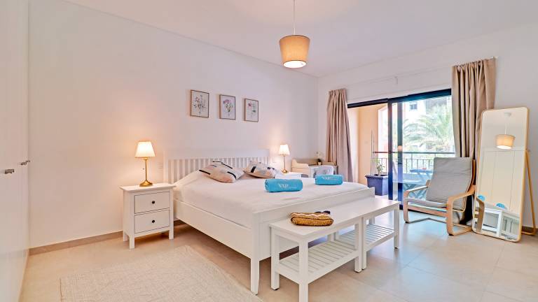 Rental apartment with terrace & pool | Pet-friendly — photo 5