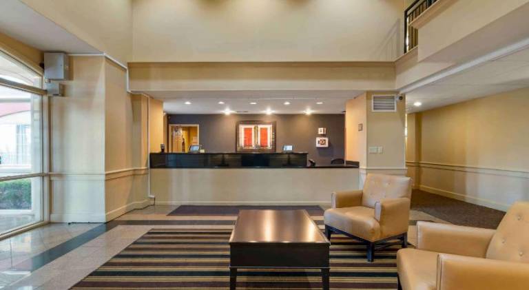 Extended Stay America Suites - Kansas City - Overland Park - Metcalf Ave — photo 5