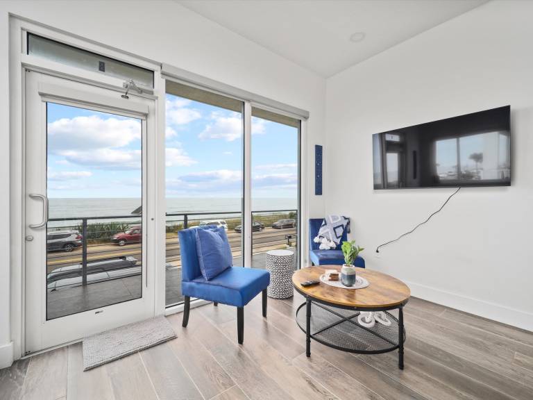 Ocean Front Flagler Beach Sleeps 5 people — photo 4