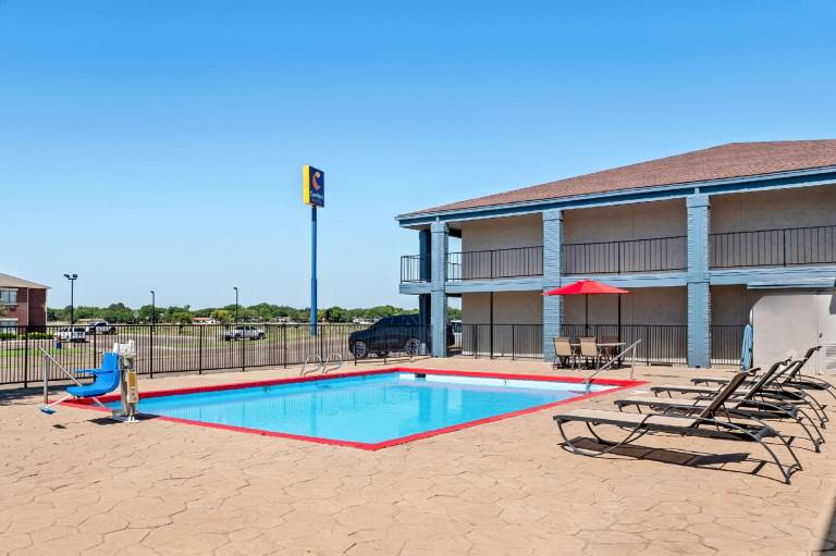 Quality Inn Plainview — photo 4