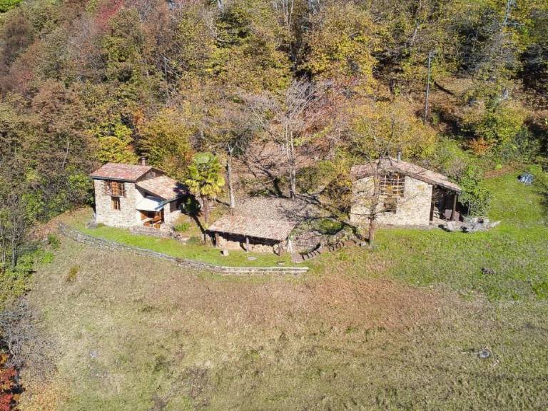Vacation home with BBQ, yard & terrace | Nature view — photo 2