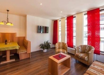 60 m² Ferienwohnung ∙ 1 Schlafzimmer ∙ 4 Gäste – Bild 3