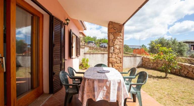 House with 2 rooms for 6 persons — photo 4