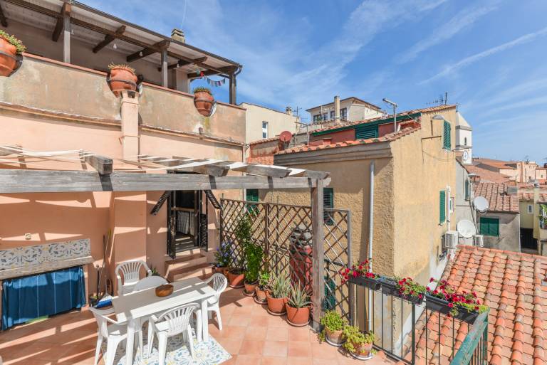 Apartment 'Casa La Torre' with Sea View, Shared Terrace and Wi-Fi — photo 3