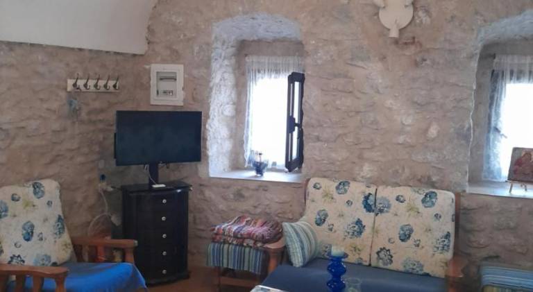 Villa with 2 rooms for 6 persons — photo 3