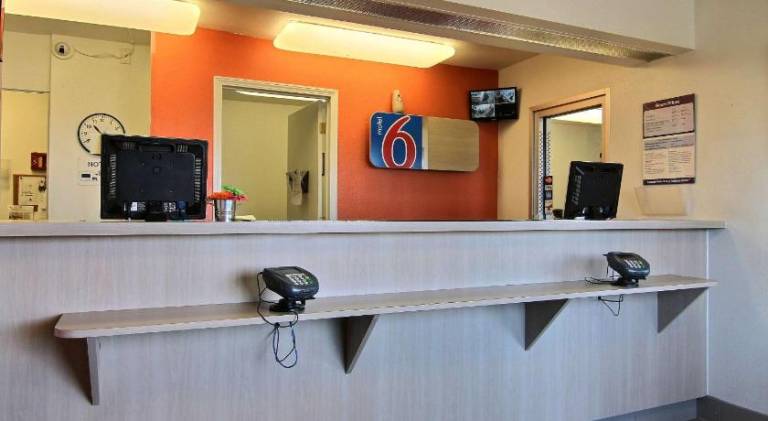 Motel 6 Bismarck, ND — photo 4