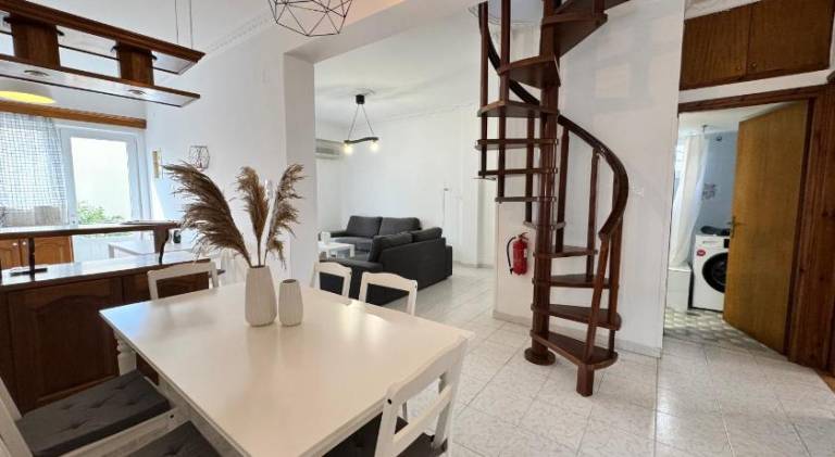 Holiday apartment with terrace in Samos