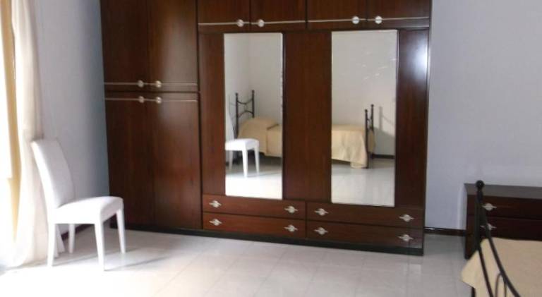 House with 4 rooms for 10 persons — photo 2