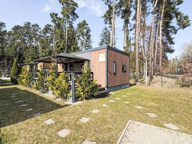 In Wackersdorf mit Grill Terrasse und Garten