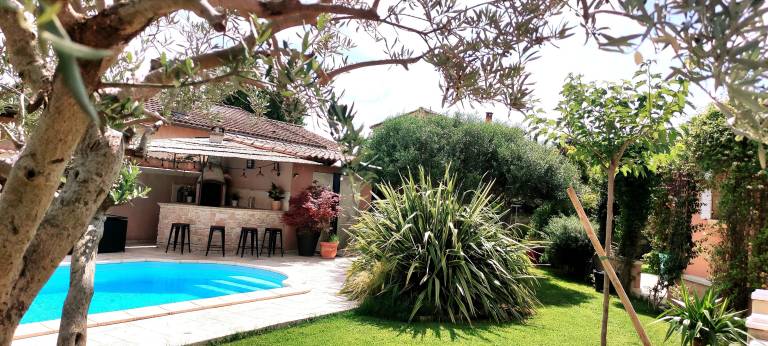 Villa  Avignon
