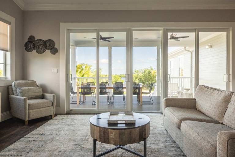 Mirador House by Brightwild Pool Dock — photo 3