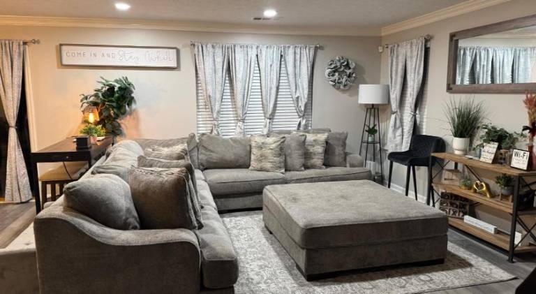 Vacation home with pool | Pet-friendly — photo 4