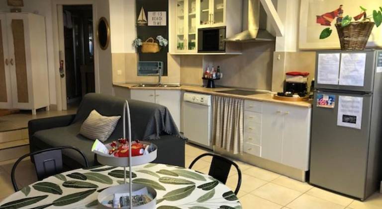 Holiday apartment with patio | Pet-friendly — photo 2