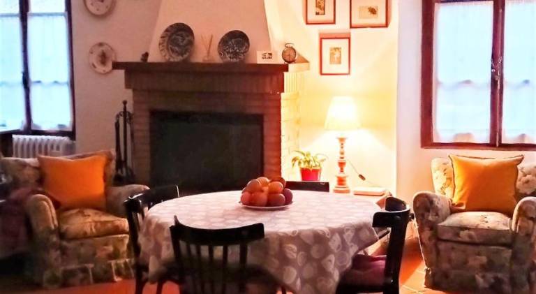 Rental apartment with 2 rooms for 5 persons in Vaglia