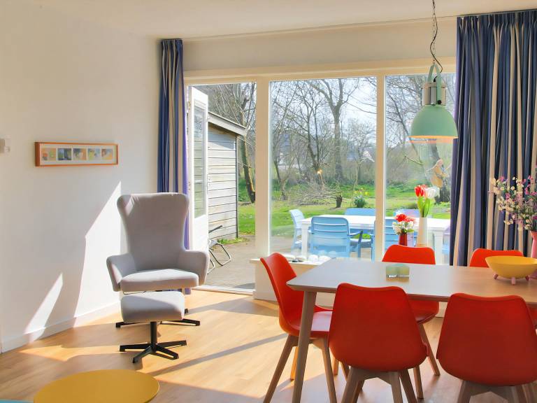 Child-friendly bungalow with patio & garden | Dogs allowed — photo 2