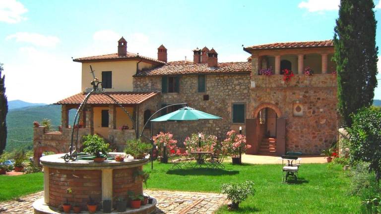 Apartment mit Garten und Terrasse