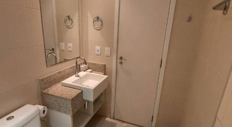 Apartment with pool — photo 2