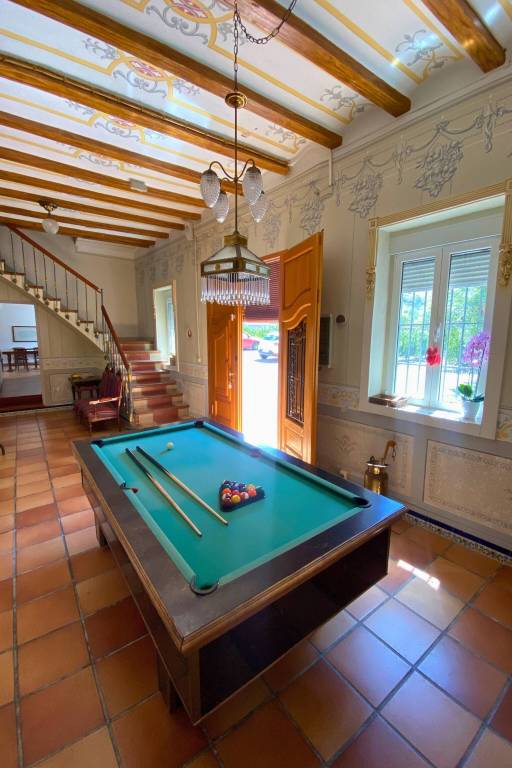 Child-friendly beautiful dedicated room with barbecue & private pool | Dogs allowed — photo 2
