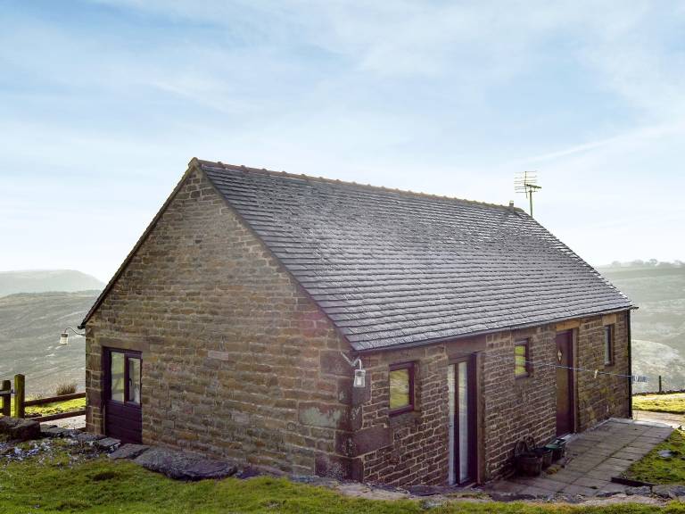 Children-friendly pleasant cottage with garden | Pets allowed in Stafford