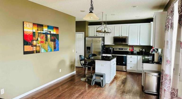 Spacious vacation home | Pet-friendly — photo 3