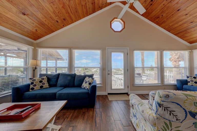 Cabin Indian Rocks Beach
