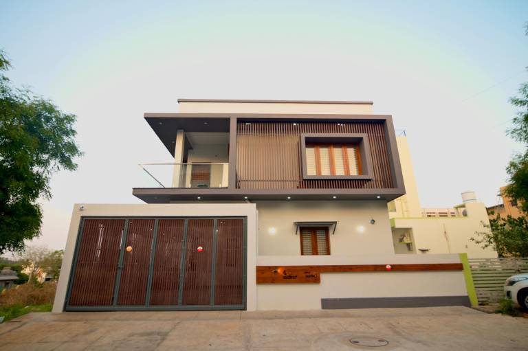 2400 m² Villa