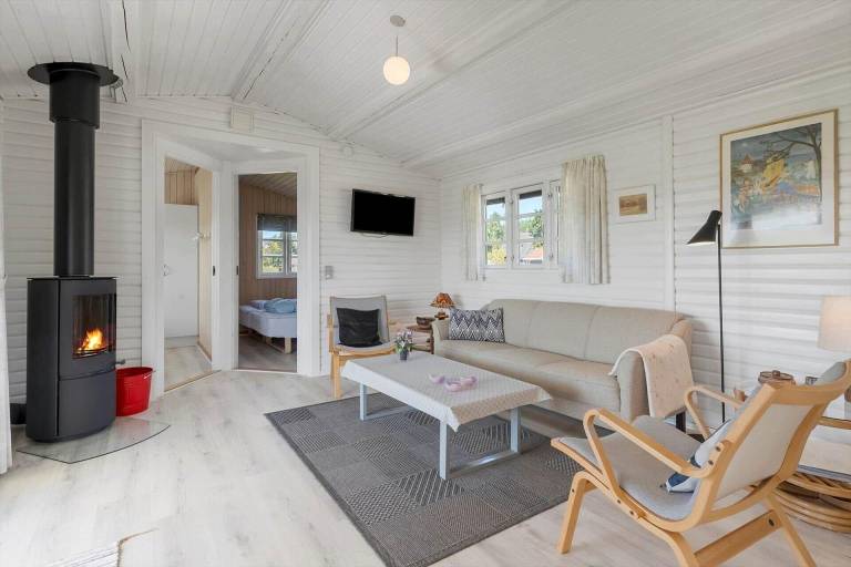 Fully equipped vacation home with BBQ & terrace | Pets are welcome — photo 4