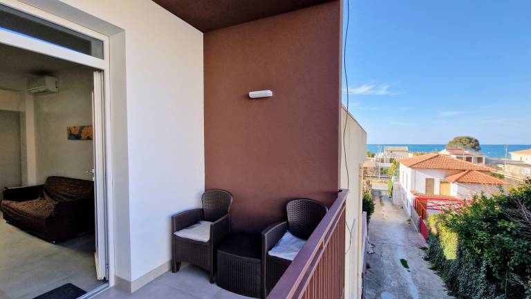 Holiday apartment with BBQ | Next to the beach | Pets are welcome — photo 4
