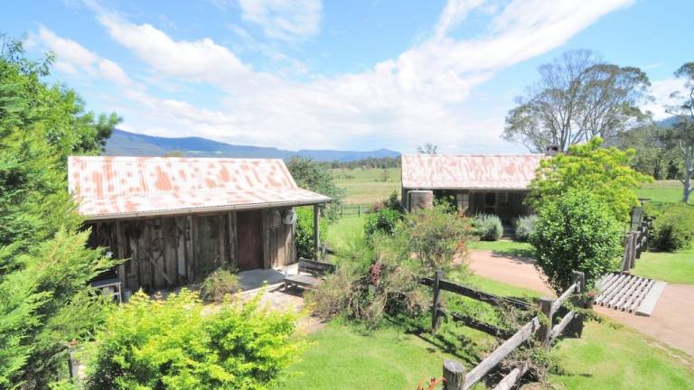 House  Barrengarry