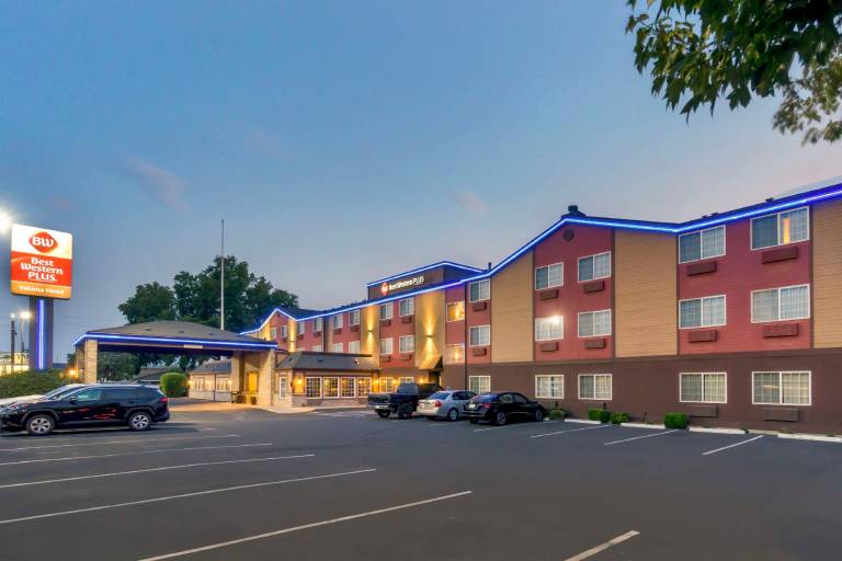 Best Western Plus Yakima Hotel in Yakima, WA