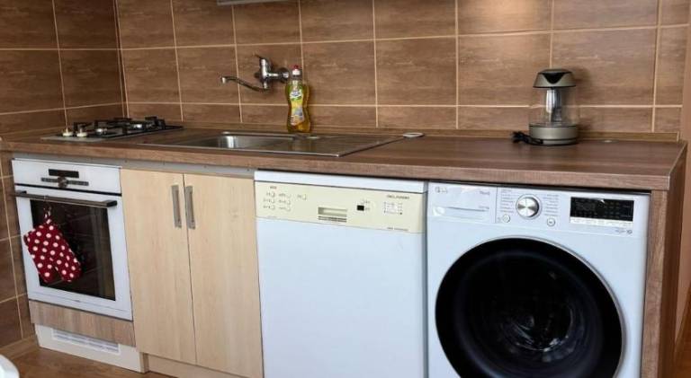 Rental apartment with 1 room for 6 persons — photo 4