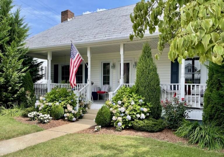 Galax, VA Vacation Rentals from 83 Hometogo