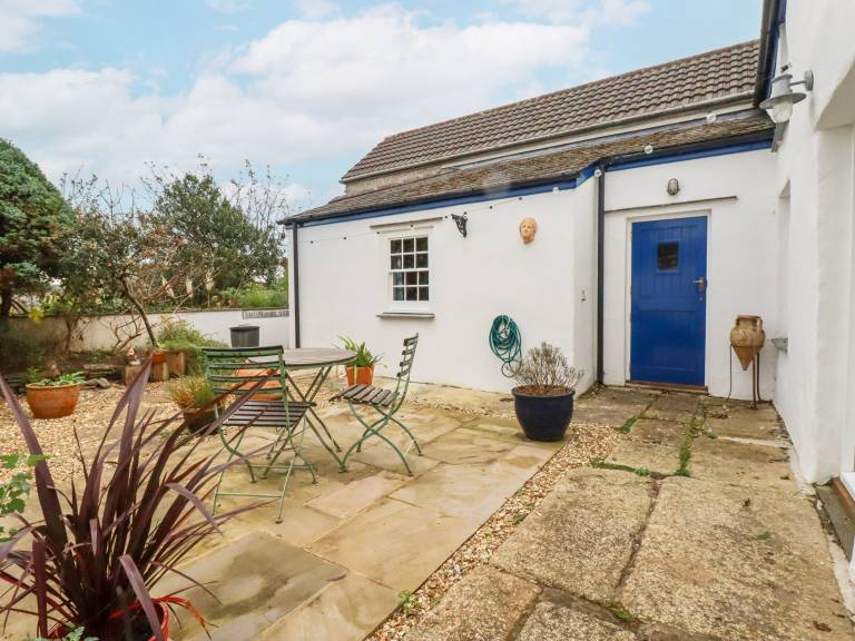 Family-oriented cottage with garden | Pets are welcome — photo 2