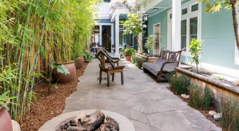 Pacific Blue Inn — photo 2