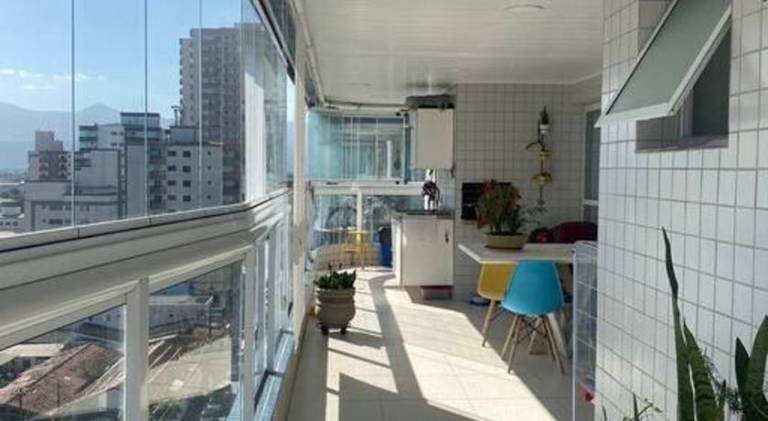Holiday apartment with 3 rooms for 6 persons in Praia Grande